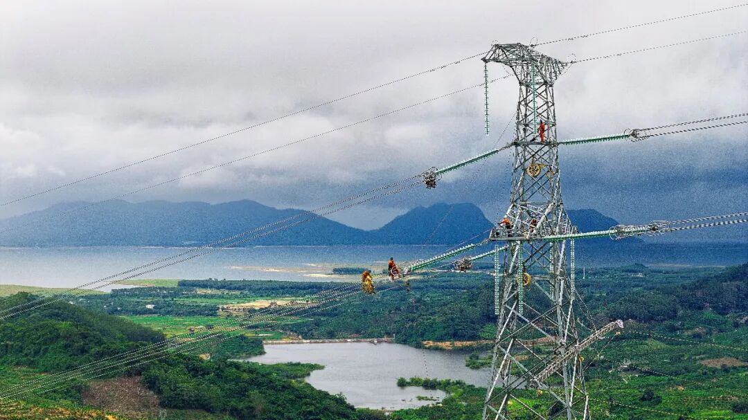 海南500千伏主网架工程投产，核心主网输电能力提升超4倍