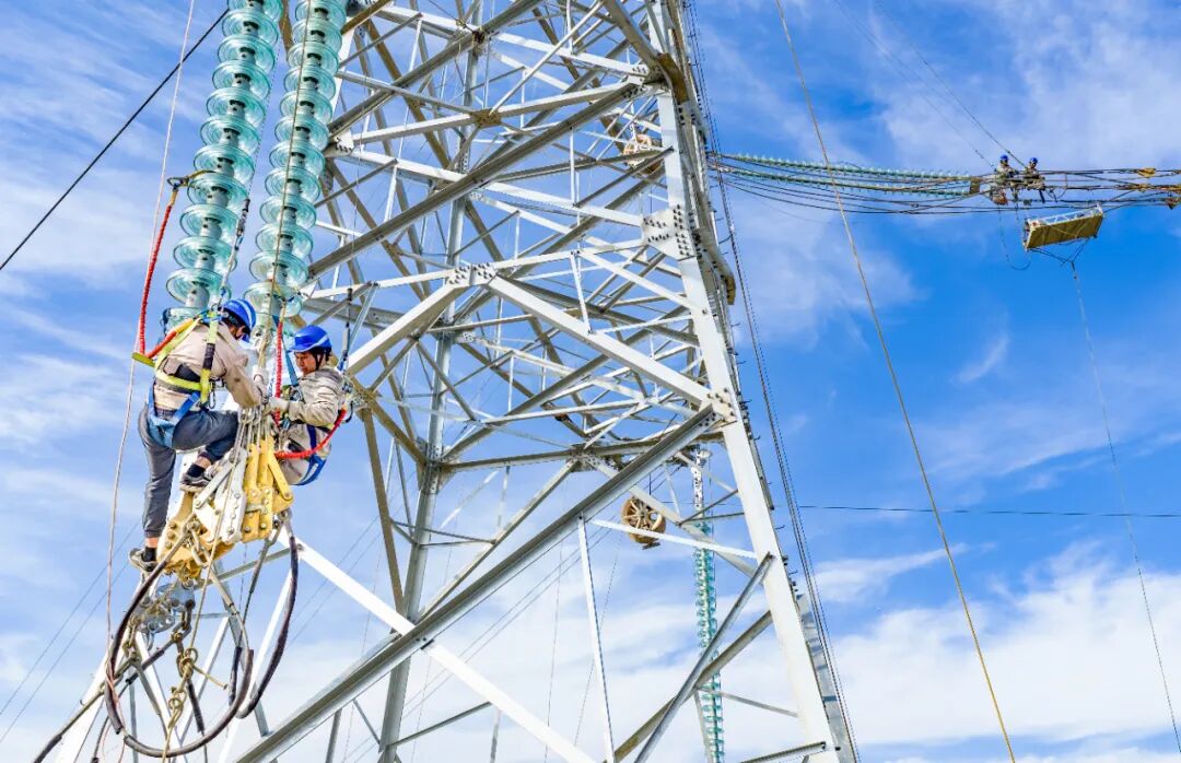 人民日报︱五年规划首提“建设能源强国”，有何深意