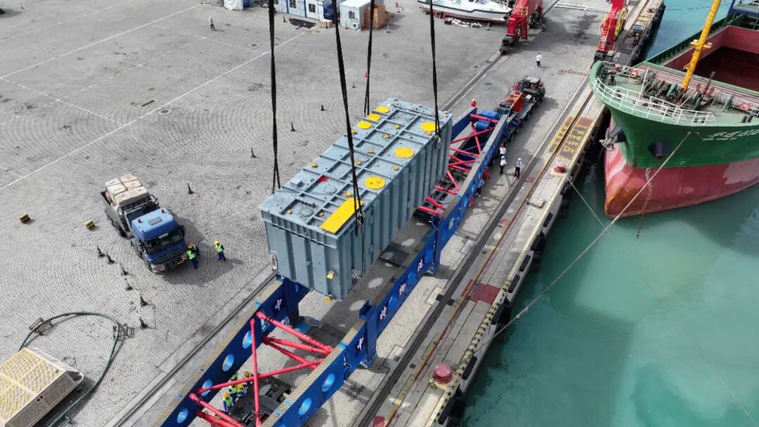 海南500千伏主网架工程投产，核心主网输电能力提升超4倍