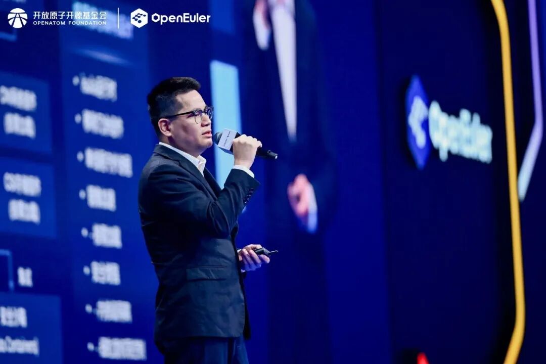 南方电网获评2025年度openEuler领先商业实践单位和openEuler社区突出贡献单位称号