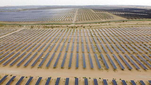 700万光伏“房东”，照见了什么