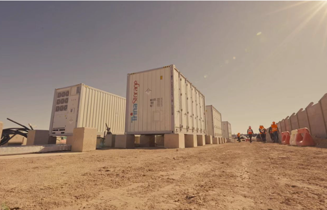 2025出海风云：中国光伏五虎海外突围的全球样本