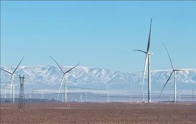 我国首个“沙戈荒”新能源外送基地进入全容量并网发电冲刺阶段