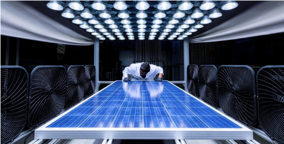 深究分层隐患：为何众多光伏组件边缘部位频现失效问题